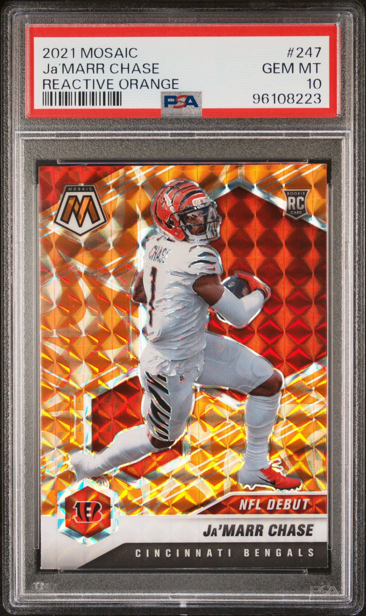 2021 Panini Mosaic #247 Ja'Marr Chase RC Reactive Orange / PSA 10 / C8223
