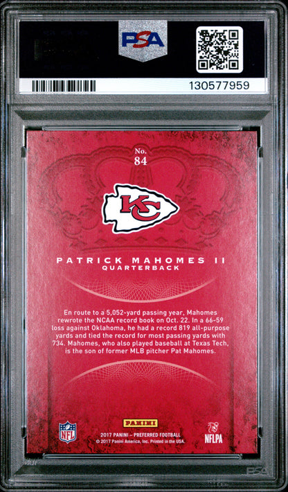 2017 Panini Crown Royale #84 Patrick Mahomes RC / PSA 9 / C7959